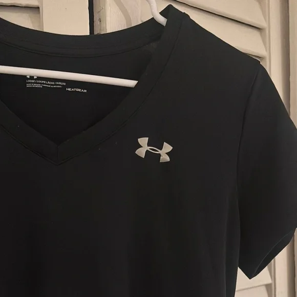Under Armour Black Fitted Short Sleeve Tee - Picture 5 of 9